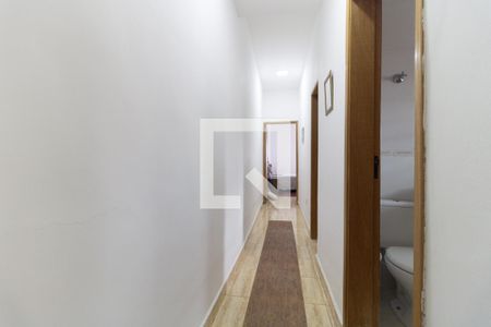 Corredor de casa à venda com 2 quartos, 220m² em Jardim Maria Estela, São Paulo