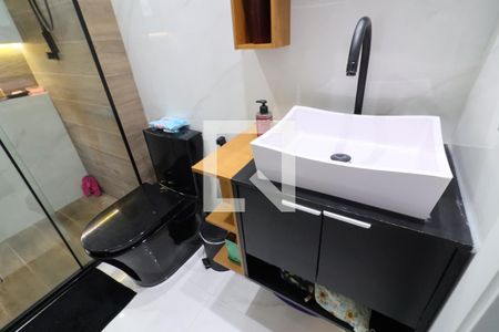 Banheiro da Suíte 1 de apartamento à venda com 2 quartos, 65m² em Jaguaribe, Osasco