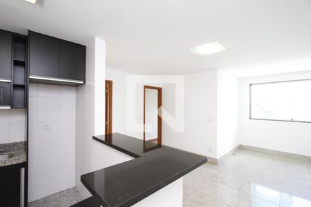 Sala de apartamento à venda com 2 quartos, 97m² em Belvedere, Belo Horizonte
