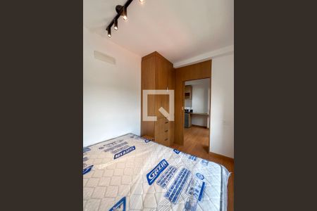 Quarto  de casa à venda com 1 quarto, 32m² em Vila Gumercindo, São Paulo