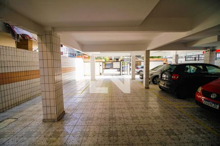 Garagem de apartamento para alugar com 2 quartos, 72m² em Guilhermina, Praia Grande