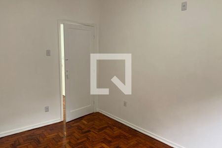 Quarto 1 de apartamento para alugar com 2 quartos, 75m² em Embaré, Santos