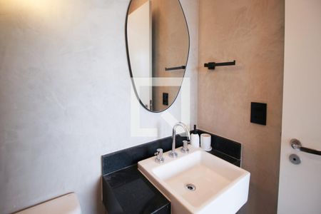 Banheiro de kitnet/studio para alugar com 1 quarto, 43m² em Vila Olímpia, São Paulo