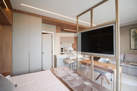 Sala/Suíte de kitnet/studio para alugar com 1 quarto, 43m² em Vila Olímpia, São Paulo