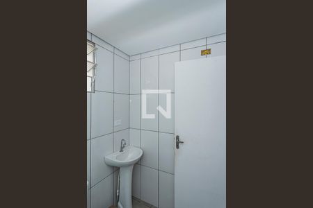 Banheiro suite de casa para alugar com 1 quarto, 35m² em Sítio Botuquara, São Paulo