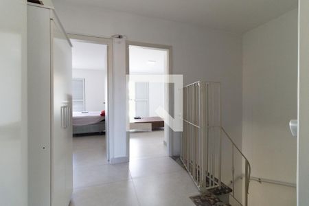 Corredor de casa à venda com 3 quartos, 200m² em Jardim da Saúde, São Paulo