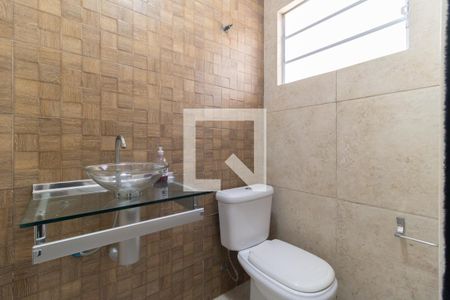 Lavabo de casa à venda com 3 quartos, 200m² em Jardim da Saúde, São Paulo