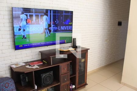 Sala de casa para alugar com 2 quartos, 125m² em Colinas de Cotia, Cotia