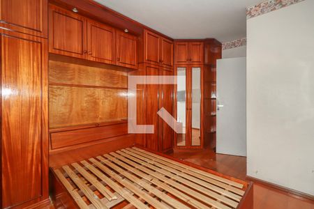 Quarto de apartamento para alugar com 2 quartos, 71m² em Passo D’areia, Porto Alegre