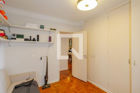 Quarto 1 de apartamento para alugar com 3 quartos, 104m² em Itaim Bibi, São Paulo