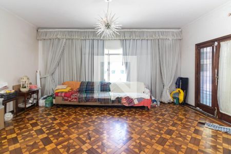 Casa para alugar com 4 quartos, 500m² em Moema, São Paulo