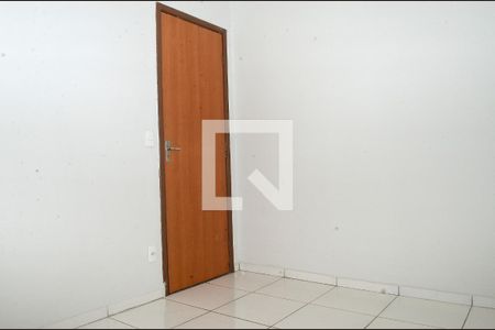 Quarto 1 de apartamento para alugar com 2 quartos, 50m² em Jardim Vitoria, Belo Horizonte
