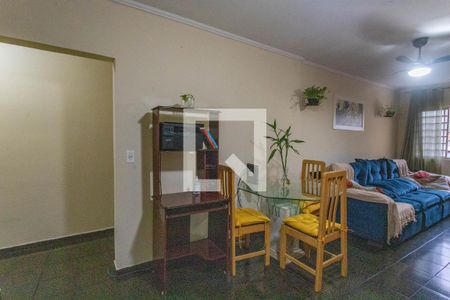 Sala de casa à venda com 3 quartos, 260m² em Jardim Miriam, São Paulo