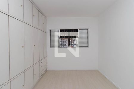 Quarto 2 de casa para alugar com 4 quartos, 270m² em Jardim Guanca, São Paulo