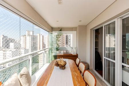 Varanda de apartamento à venda com 2 quartos, 73m² em Jardim das Acacias, São Paulo