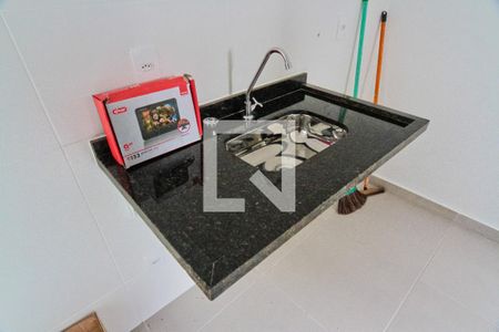 Sala e cozinha de apartamento à venda com 2 quartos, 44m² em Casa Verde Média, São Paulo