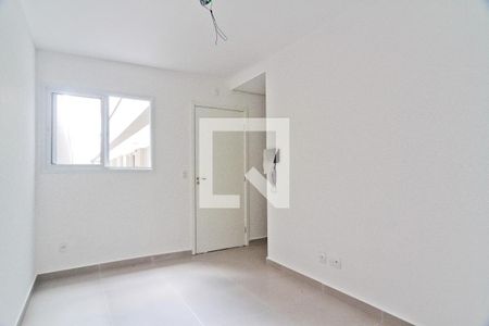 Sala e cozinha de apartamento à venda com 2 quartos, 44m² em Casa Verde Média, São Paulo