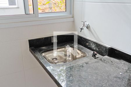 Cozinha e Área de Serviço de apartamento à venda com 2 quartos, 44m² em Casa Verde Média, São Paulo