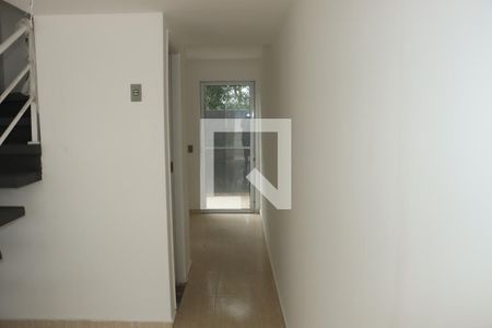 Casa de Condomínio para alugar com 2 quartos, 50m² em Bairro Jardim Nossa Senhora das Graças, Cotia