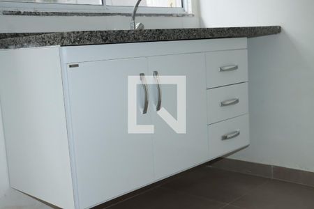 Cozinha de casa de condomínio para alugar com 2 quartos, 50m² em Bairro Jardim Nossa Senhora das Graças, Cotia