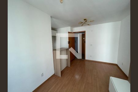 Sala de apartamento à venda com 2 quartos, 50m² em Encantado, Rio de Janeiro