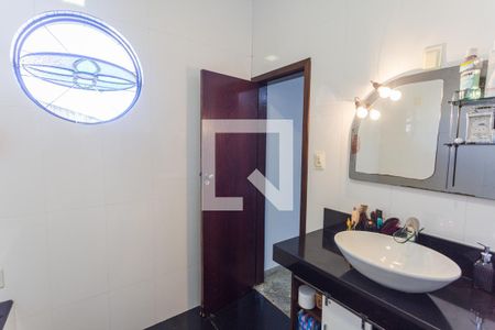 Banheiro da Suíte de casa à venda com 4 quartos, 199m² em Bom Jesus, Belo Horizonte