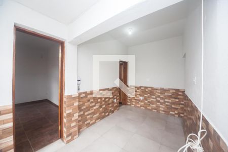 sala de casa para alugar com 3 quartos, 200m² em Floresta, Belo Horizonte