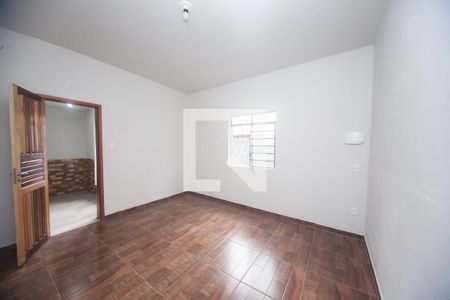quarto 1 de casa para alugar com 3 quartos, 200m² em Floresta, Belo Horizonte