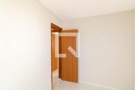 Quarto 1 de apartamento para alugar com 2 quartos, 43m² em Inhoaíba, Rio de Janeiro