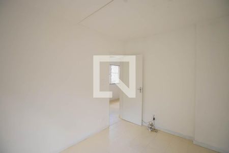 Quarto 2 de apartamento para alugar com 2 quartos, 65m² em Colubandê, São Gonçalo