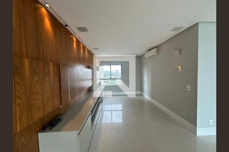 Sala de apartamento para alugar com 3 quartos, 196m² em Empresarial 18 do Forte, Barueri