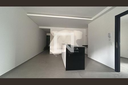 Apartamento à venda com 2 quartos, 55m² em Santa Efigênia, Belo Horizonte