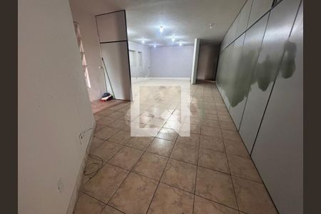 Casa à venda com 4 quartos, 280m² em Floresta, Belo Horizonte