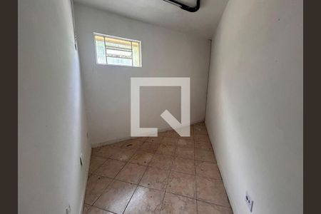 Casa à venda com 4 quartos, 280m² em Floresta, Belo Horizonte