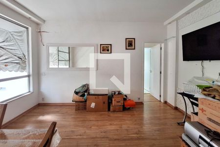 Sala  de apartamento à venda com 1 quarto, 45m² em Icaraí, Niterói