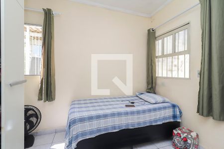 Casa 1 - Quarto de casa à venda com 2 quartos, 147m² em Vila Jacuí, São Paulo