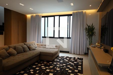 Casa à venda com 3 quartos, 340m² em Socorro, São Paulo