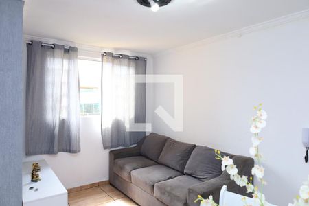Sala de apartamento para alugar com 2 quartos, 54m² em Vila Nova Curuca, São Paulo