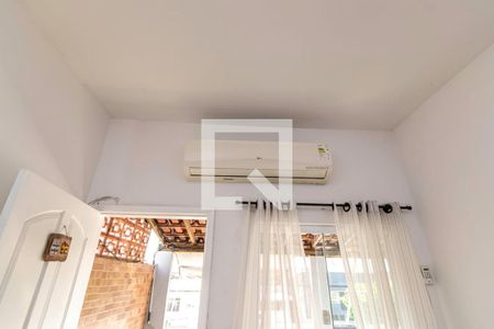Sala de apartamento à venda com 3 quartos, 80m² em Vista Alegre, Rio de Janeiro
