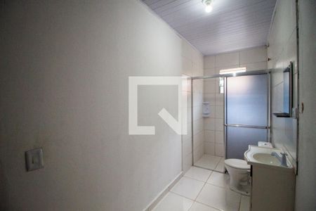 Banheiro da Suíte  de casa para alugar com 2 quartos, 55m² em Jardim Altos do Itavuvu, Sorocaba