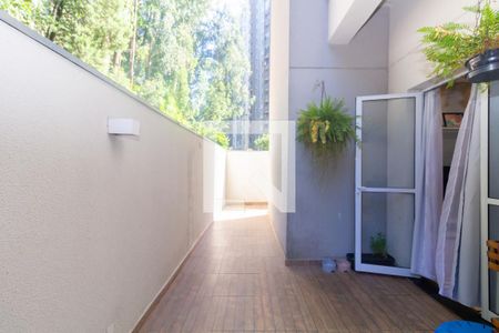 Quintal de apartamento para alugar com 2 quartos, 73m² em Cidade Líder, São Paulo