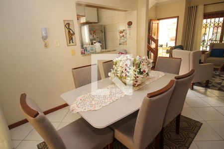 Sala de Jantar de casa de condomínio à venda com 3 quartos, 186m² em Cavalhada, Porto Alegre