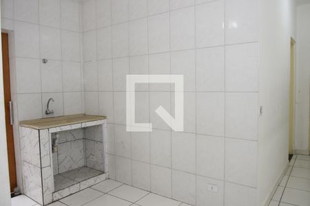Casa para alugar com 2 quartos, 85m² em Jardim Dom José, Embu das Artes