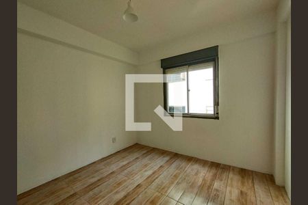 Quarto 2 de apartamento para alugar com 2 quartos, 65m² em Rincão, Novo Hamburgo