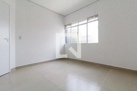 Quarto 1 de apartamento para alugar com 2 quartos, 75m² em Vila Marieta, São Paulo