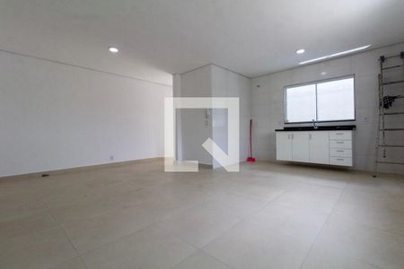 Sala e Cozinha de apartamento para alugar com 2 quartos, 75m² em Vila Marieta, São Paulo