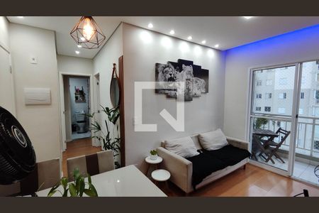 Sala de apartamento para alugar com 2 quartos, 52m² em Tanquinho, Ferraz de Vasconcelos