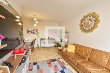 Sala de apartamento à venda com 2 quartos, 72m² em Vila Dom Pedro I, São Paulo