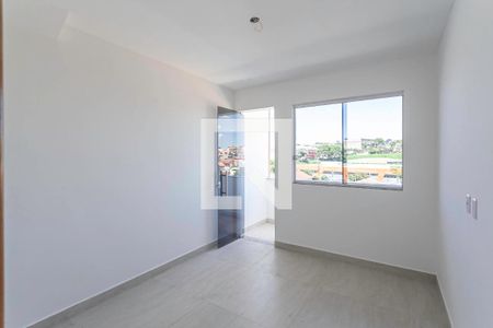 Quarto de apartamento à venda com 2 quartos, 125m² em Arvoredo, Contagem