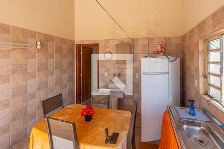 Cozinha e Área de Serviço de casa para alugar com 1 quarto, 35m² em Jardim Lucélia, Sumaré